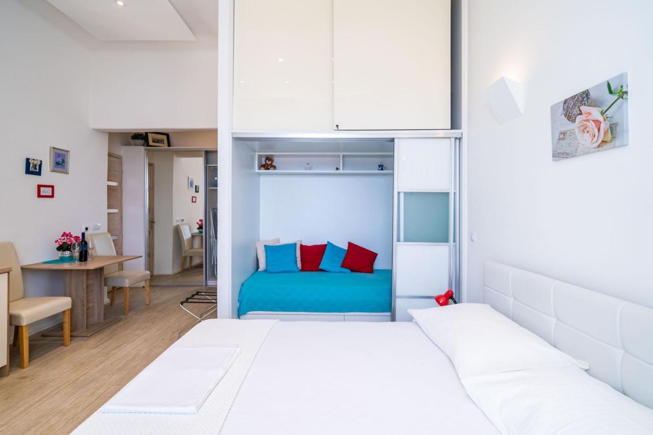 St Jacob Old Town & Sea View 2 Apartman